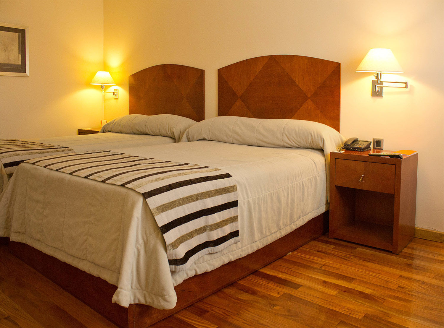 Grand Brizo Comahue Hotel Neuquen Luaran gambar